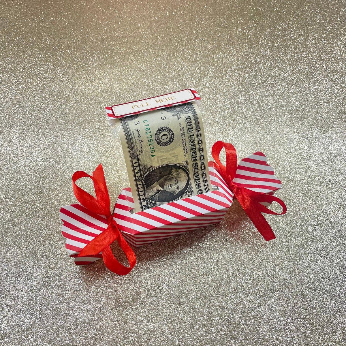 Christmas Surprise Money Pull Pouch - Image 4