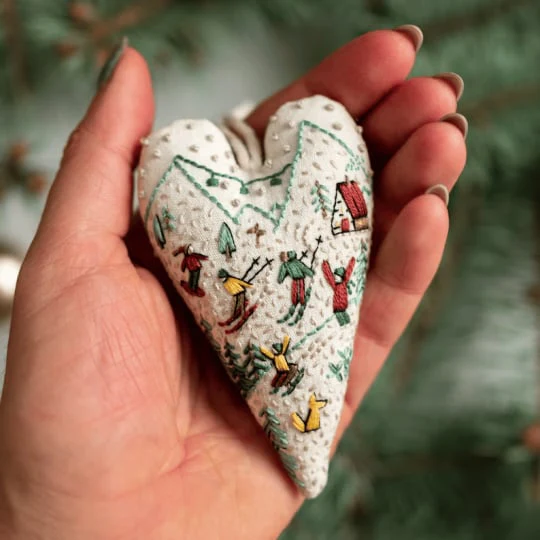 💖DIY Heart Shaped Hand Embroidered Christmas Ornament/Ornament Kit - Image 10