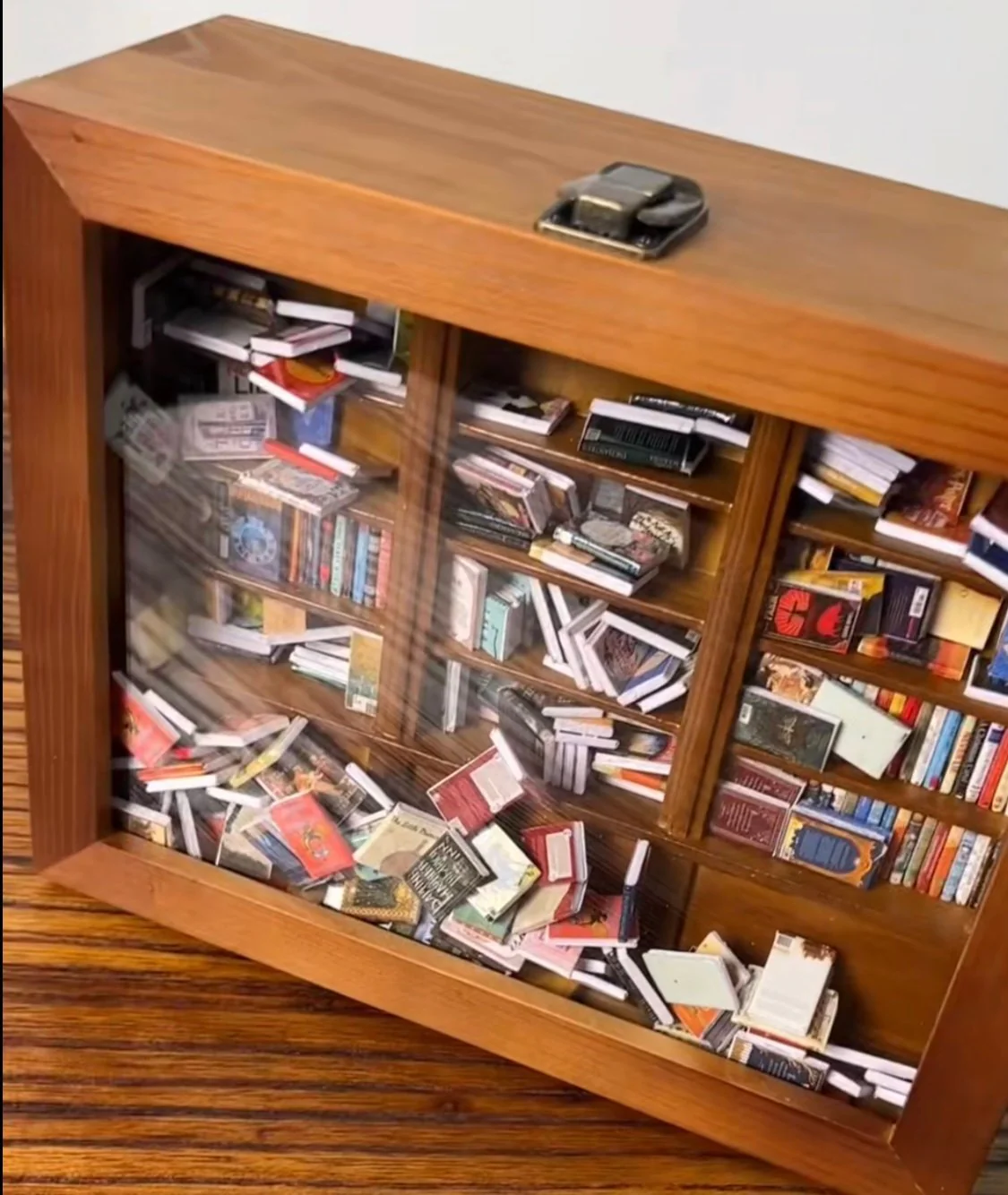 Handmade Anxiety Bookshelf | Shake Away Your Anxiety - Image 6