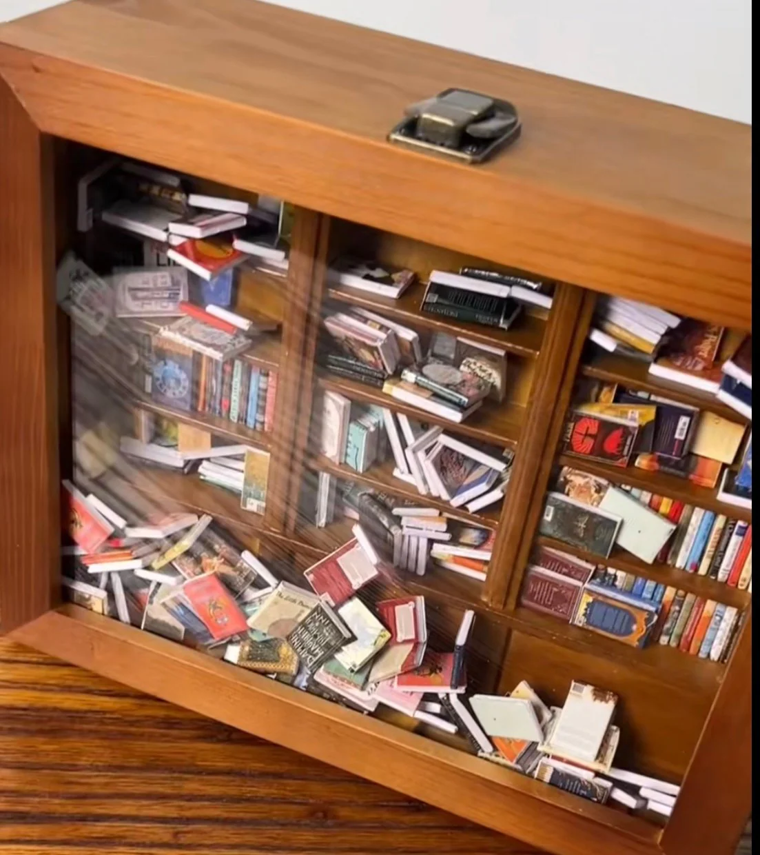 Handmade Anxiety Bookshelf | Shake Away Your Anxiety - Image 8
