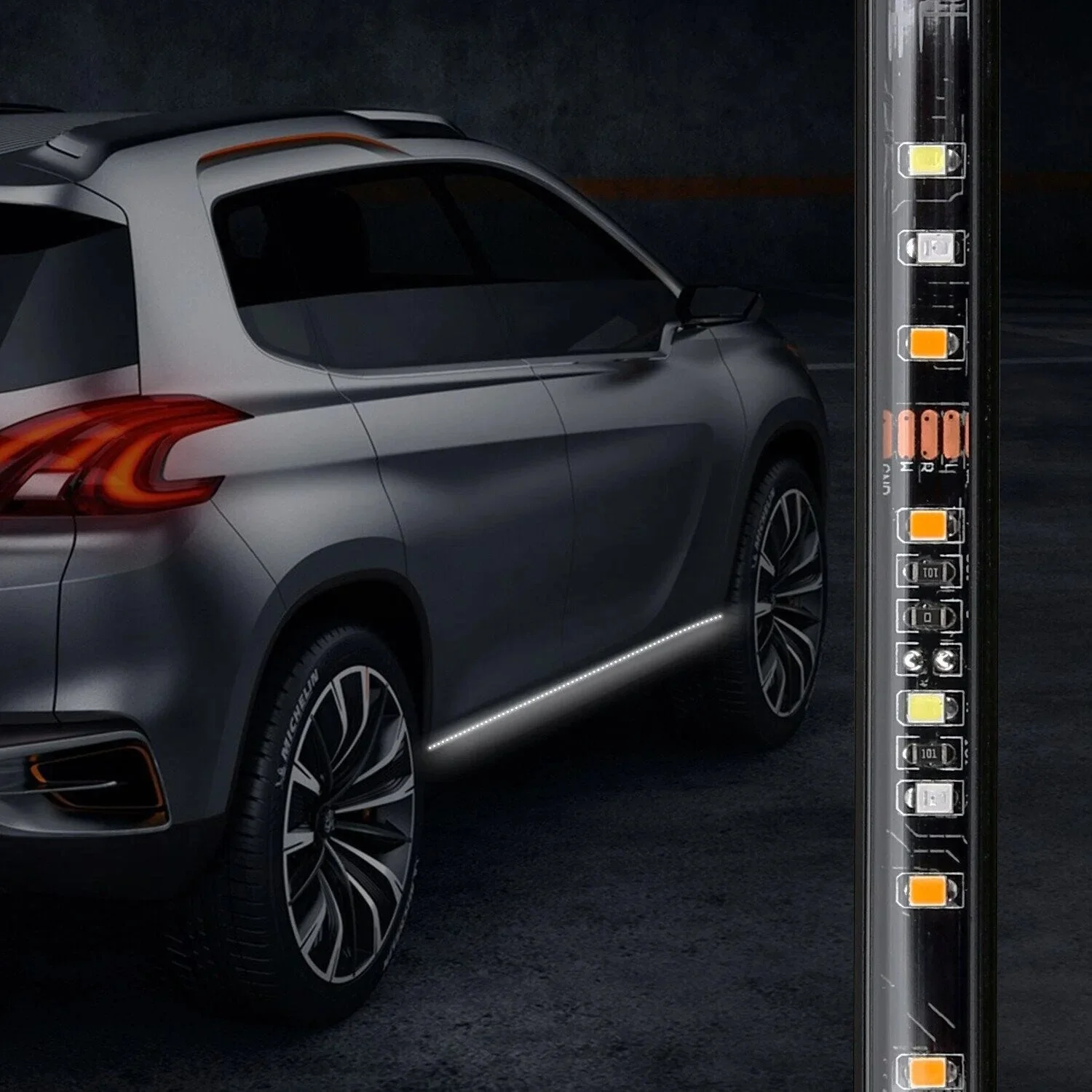 LED tailgate lights, turn signals and driving and reversing lights - Image 9