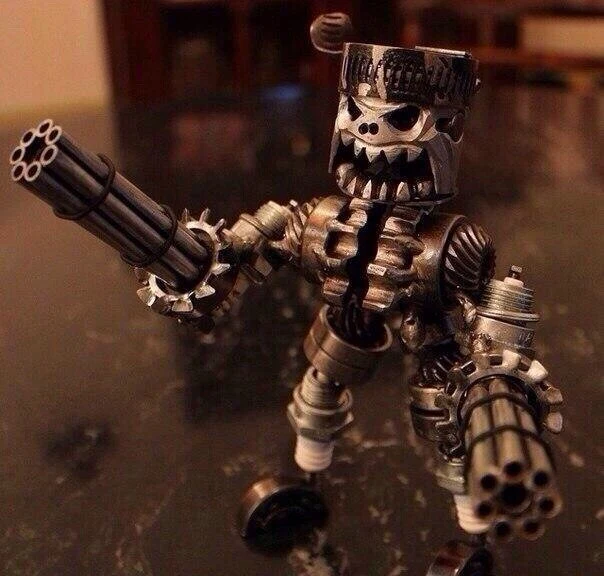 Recycling/Scrap Metal Standing Warrior Sculpture 🤖 Handmade-Piston Man - Image 10