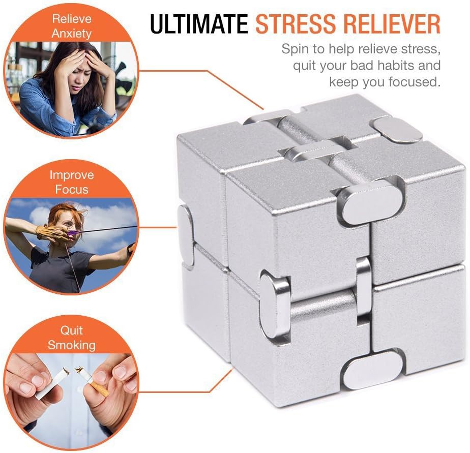 The new fingertip Rubik's Cube effectively relieves stress and anxiety. - Image 3